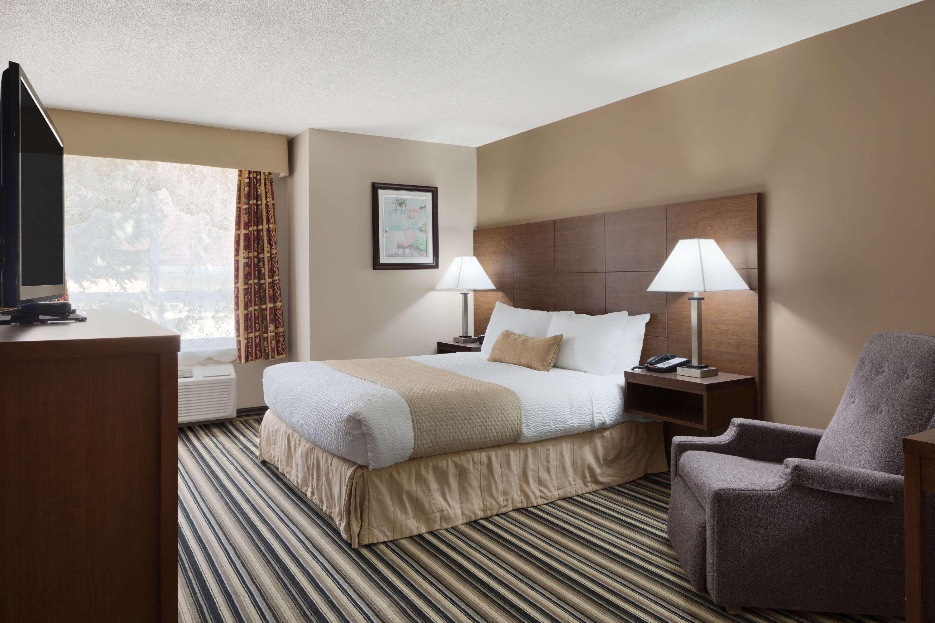 Days By Wyndham 3*